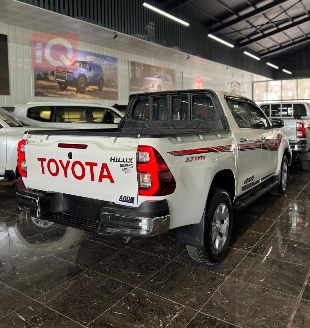 تويوتا هايلوكس